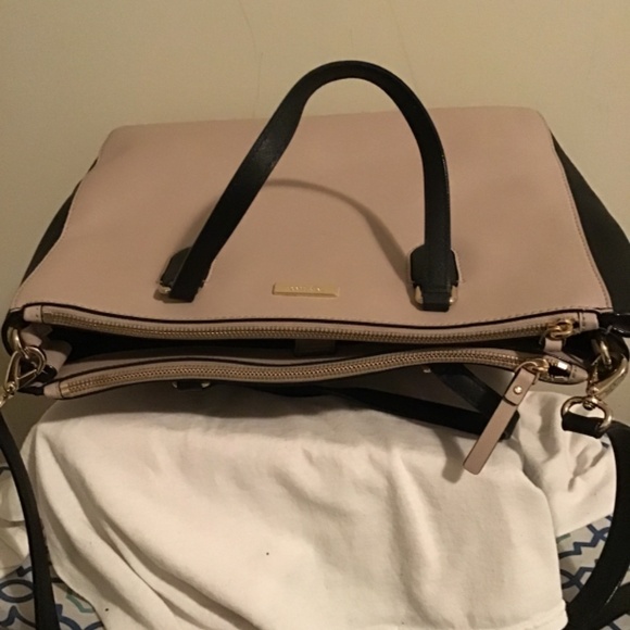 😍Kate Sade, new condition, shoulder bag, strap = 16/20, two tone, gorgeous - Picture 5 of 9